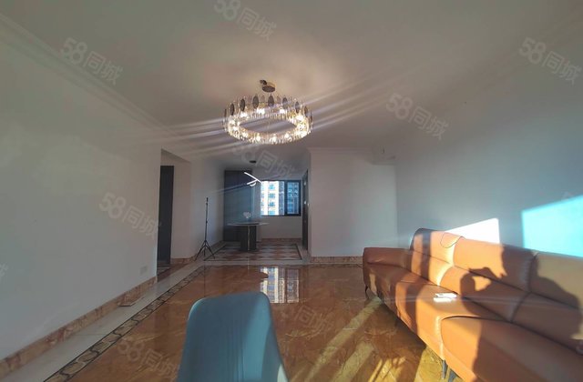 菏泽碧桂园(公寓住宅)4室2厅144㎡96.6万二手房图片