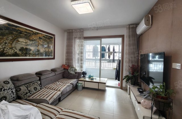 实验文轩，站前街望湖花园电梯好楼层，三室，干净，看房方便。