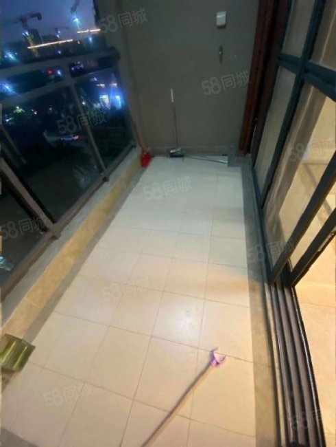 精茂滨海花园3室2厅1卫40㎡南北108万