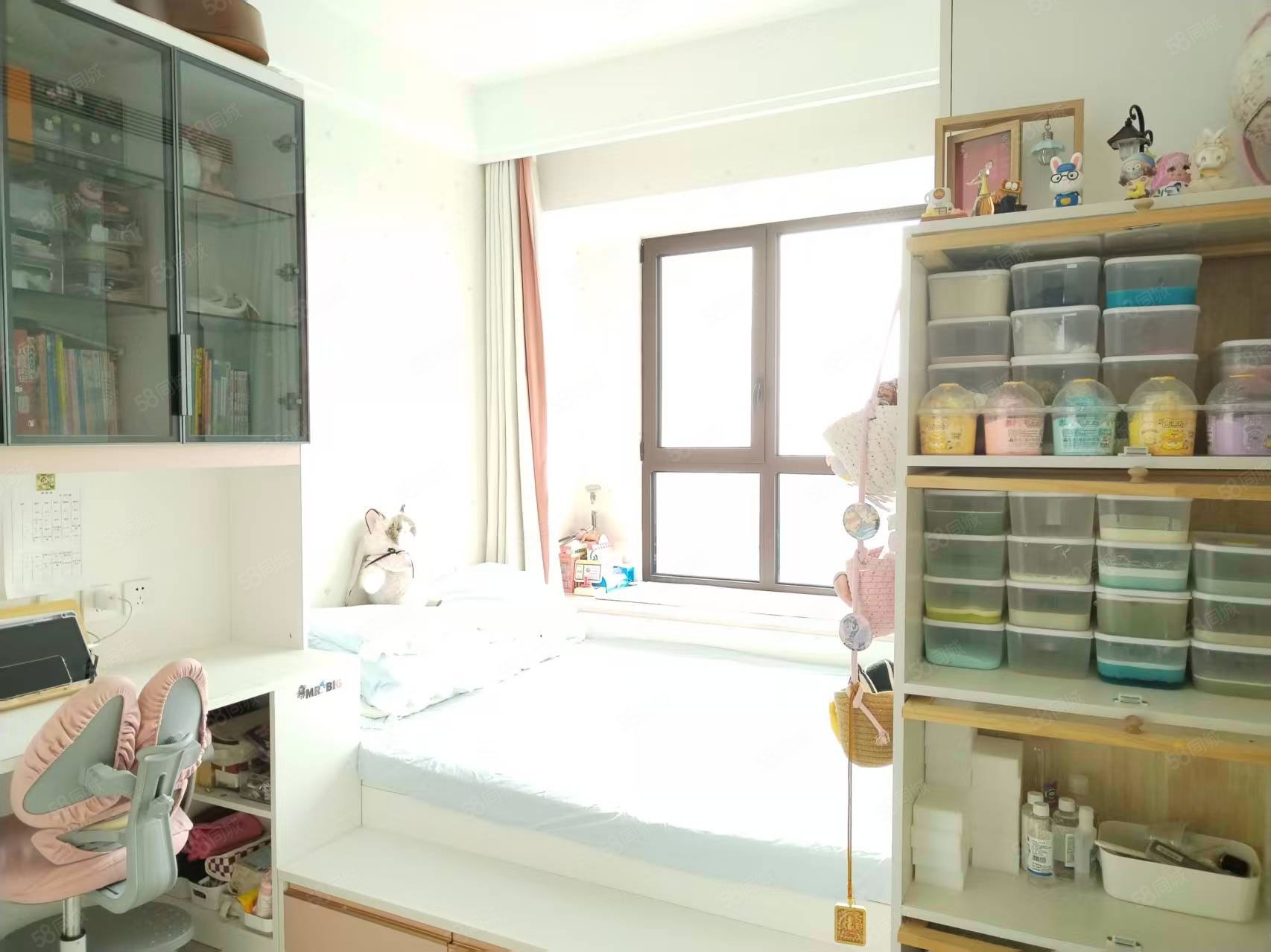 樾府3室2廳2衛(wèi)124.51㎡南北420萬