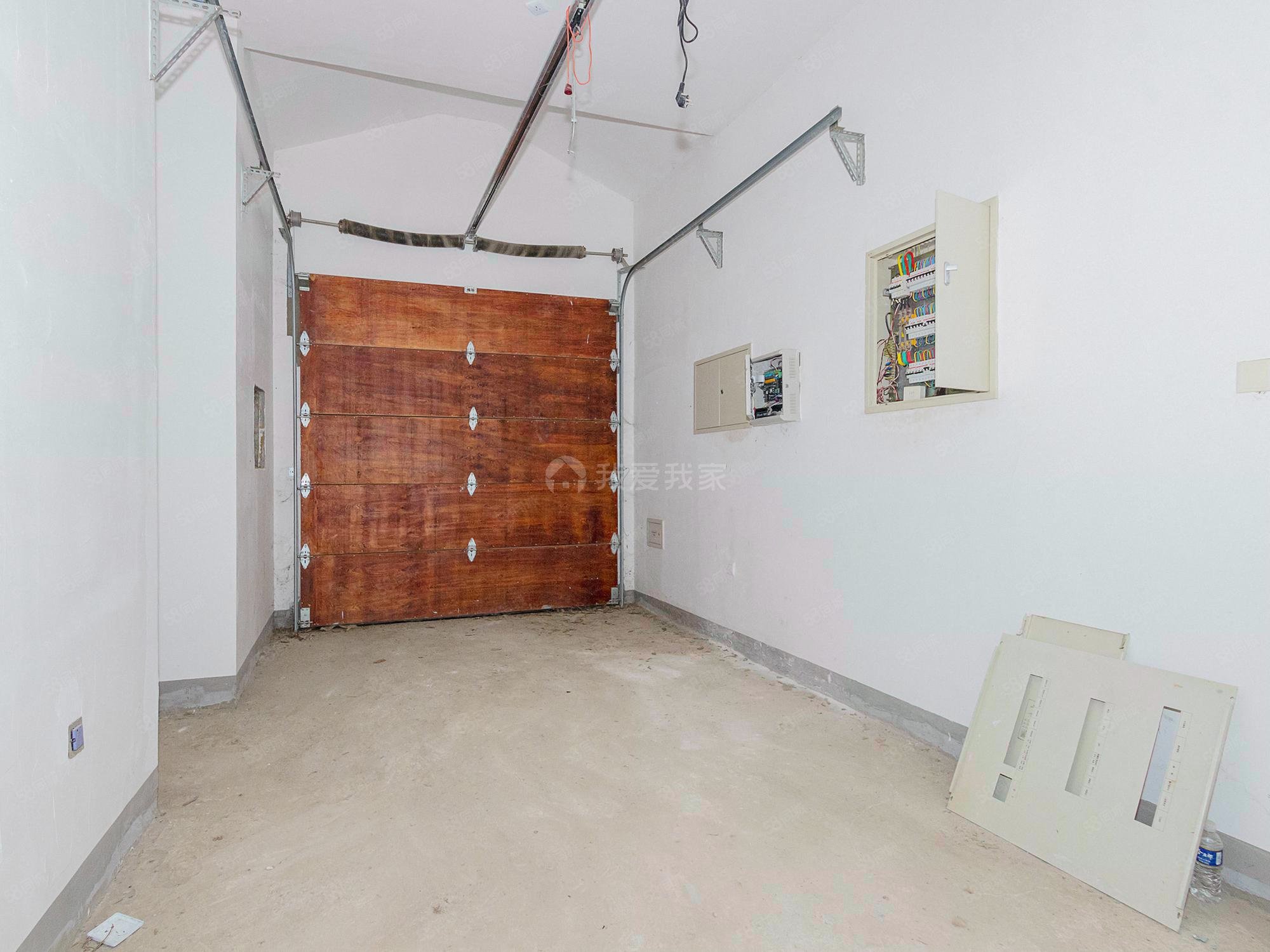 御湯山熙園8室3廳4衛(wèi)455.27㎡南北1280萬(wàn)