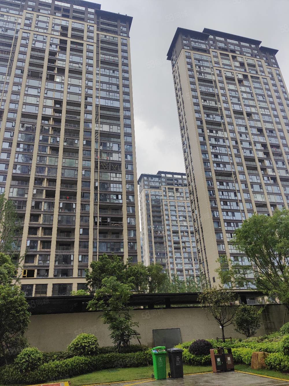 送车位国悦府边套大量房源在售毛坯新房