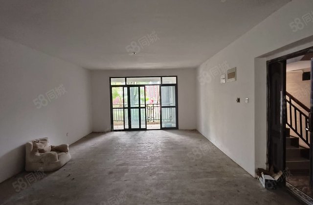 华御公馆4室2厅168㎡139万二手房图片