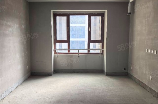 和园3室2厅112.71㎡81万二手房图片