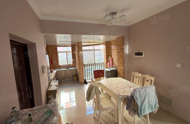 高黎贡国际旅游城2室1厅94.55㎡56.5万二手房图片