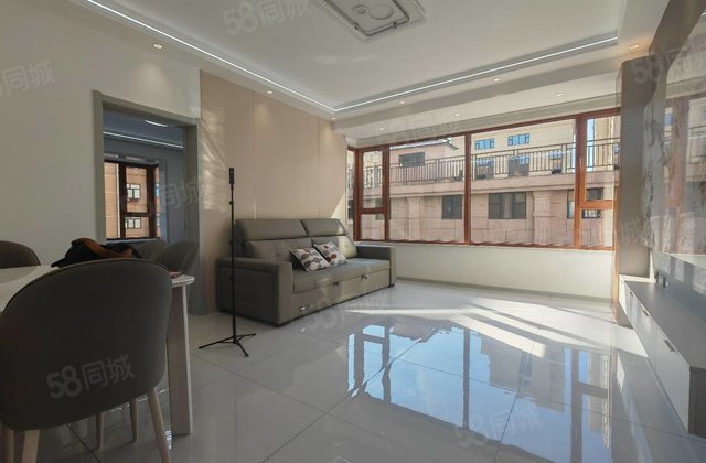 阳光水岸2室1厅1卫87㎡南北36.8万