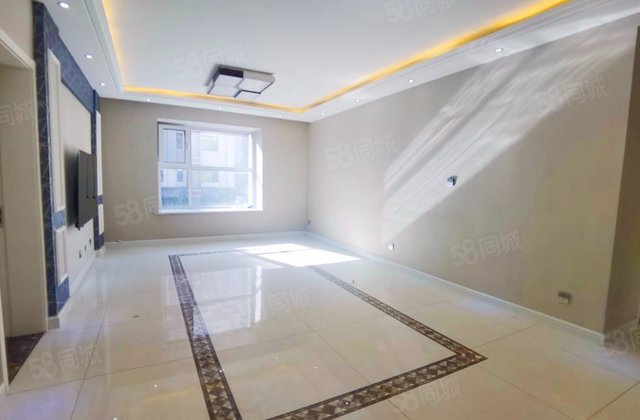 辰兴优山美郡(三期)3室2厅128.23㎡136万二手房图片