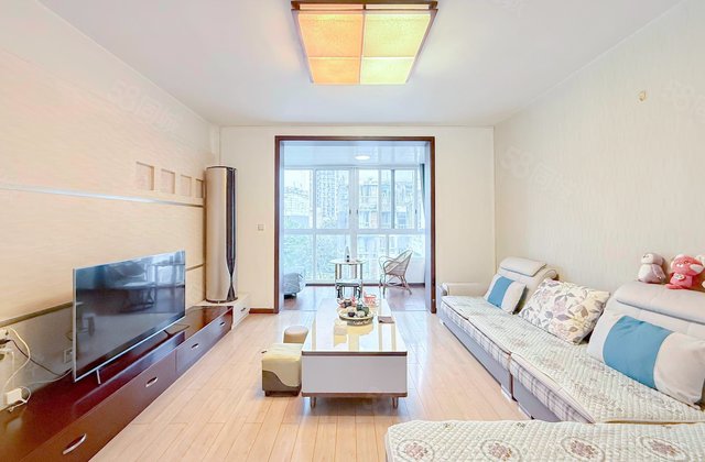 精城名典4室2厅158.01㎡141.9万二手房图片