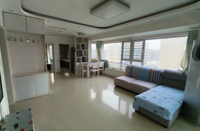 精装修，边户3居，新上，七中附近电梯房，阿尔卡迪亚