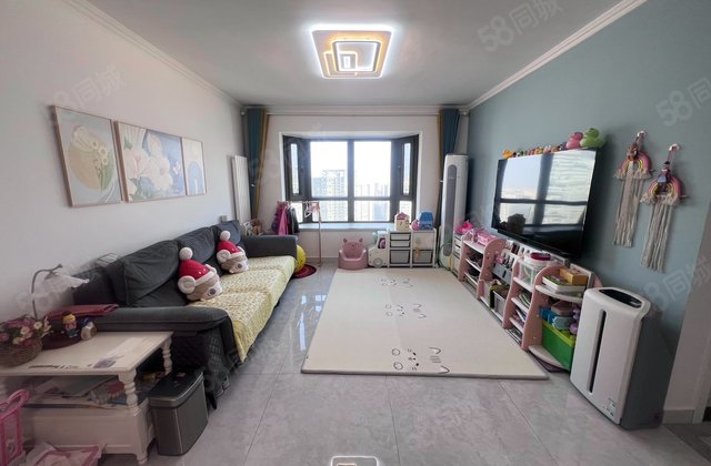 东区国际公寓2室2厅106.26㎡528万二手房图片