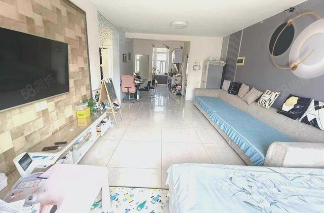 隆都翡翠湾3室2厅104.97㎡45万二手房图片