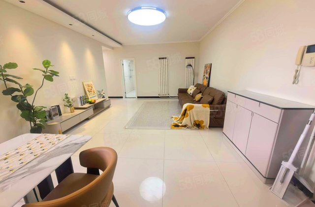 鼎新花园3室2厅131.94㎡99万二手房图片