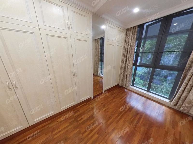 【10图】曦湾华府别墅,满五 带前后花园 舒适小区 看房电话预约,曦湾