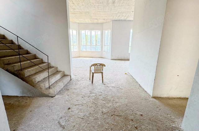 祈福南湾半岛(别墅)5室2厅343㎡688万二手房图片