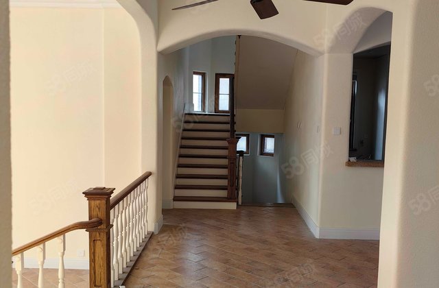 拉斐庄园8室3厅409.68㎡750万二手房图片