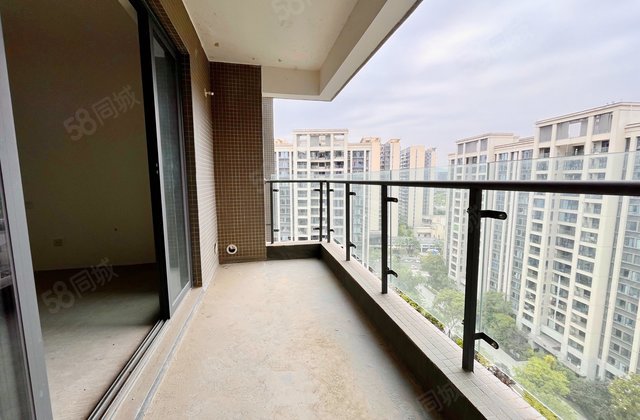 天投东鑫苑云筑4室2厅163.13㎡235万二手房图片