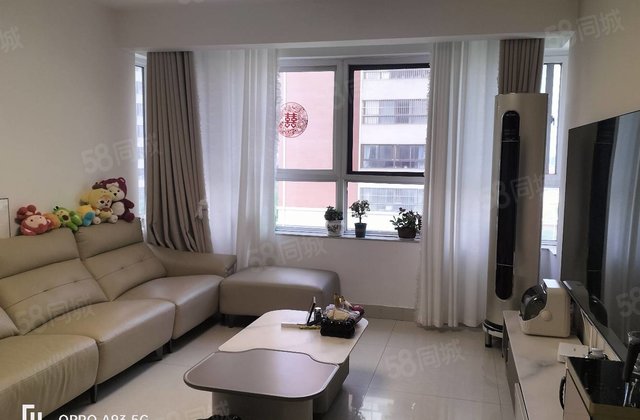 香格里二期，精装修，带车位，储藏室，急售