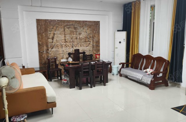 盛发山庄5室3厅300㎡168万二手房图片