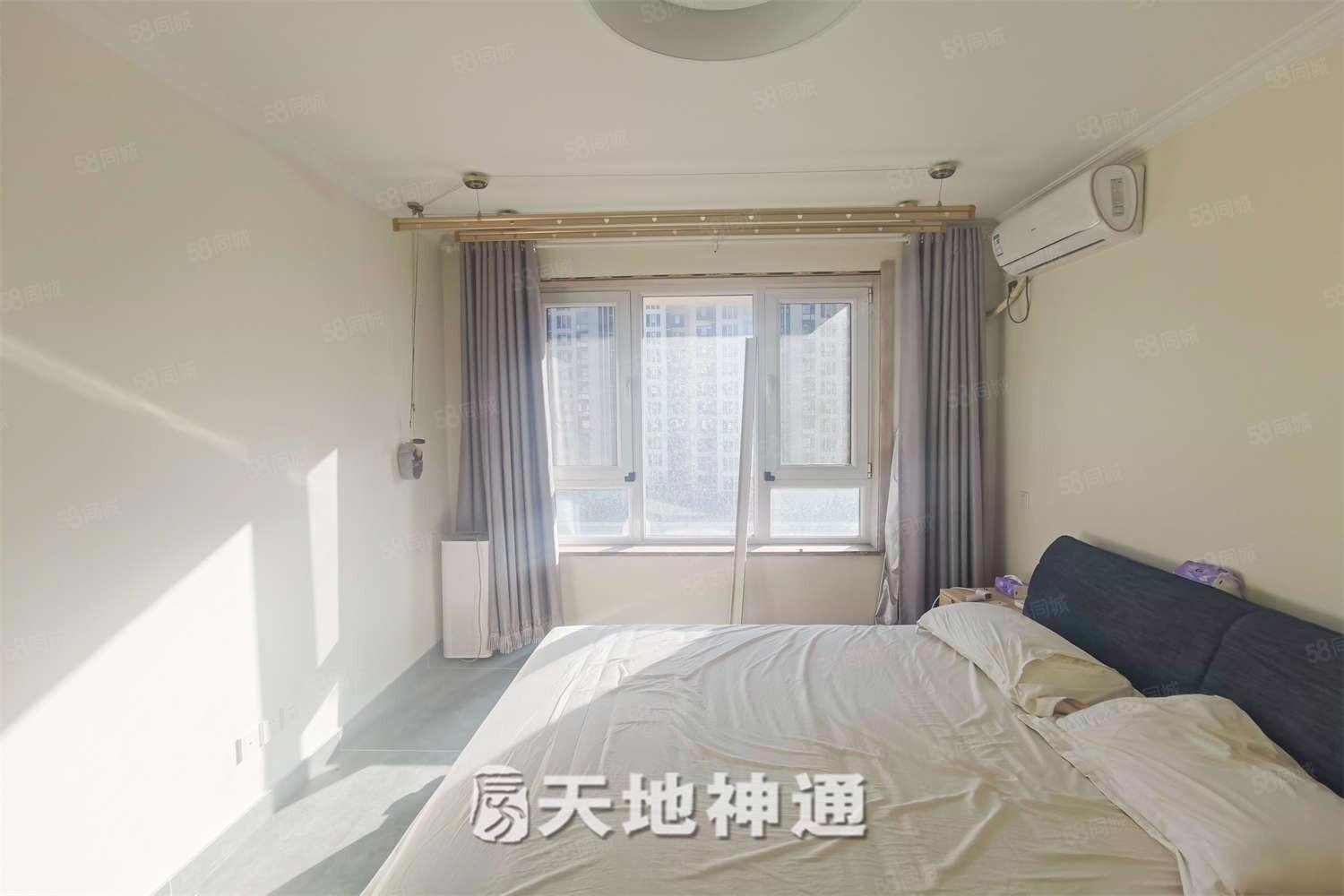 雁棲一品園(A區(qū))1室1廳1衛(wèi)79.32㎡南135萬