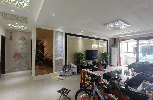 实验 月亮湾 三叶草户型 送车位储藏室 电梯好楼层