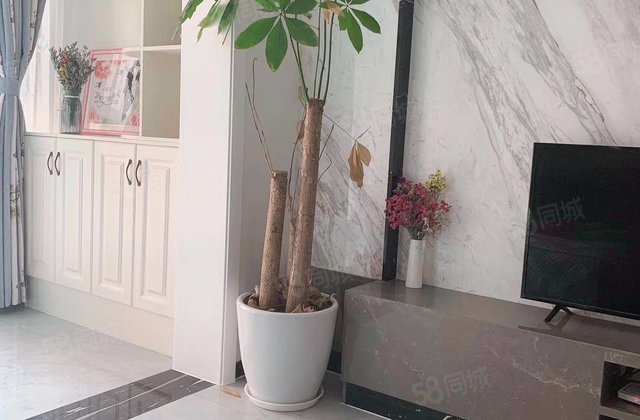 协信天骄城3室2厅103.8㎡62万二手房图片