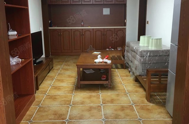 隆鑫花漾的山谷(三期)3室2厅85㎡30万二手房图片