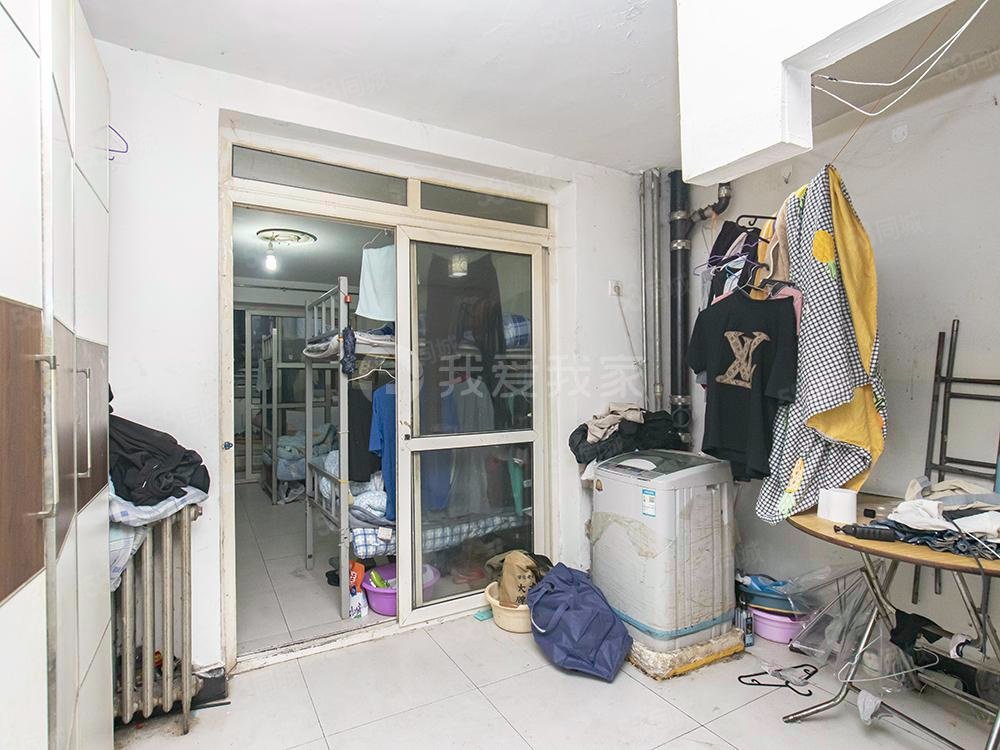 普惠南里2室1廳1衛(wèi)51.7㎡南北310萬