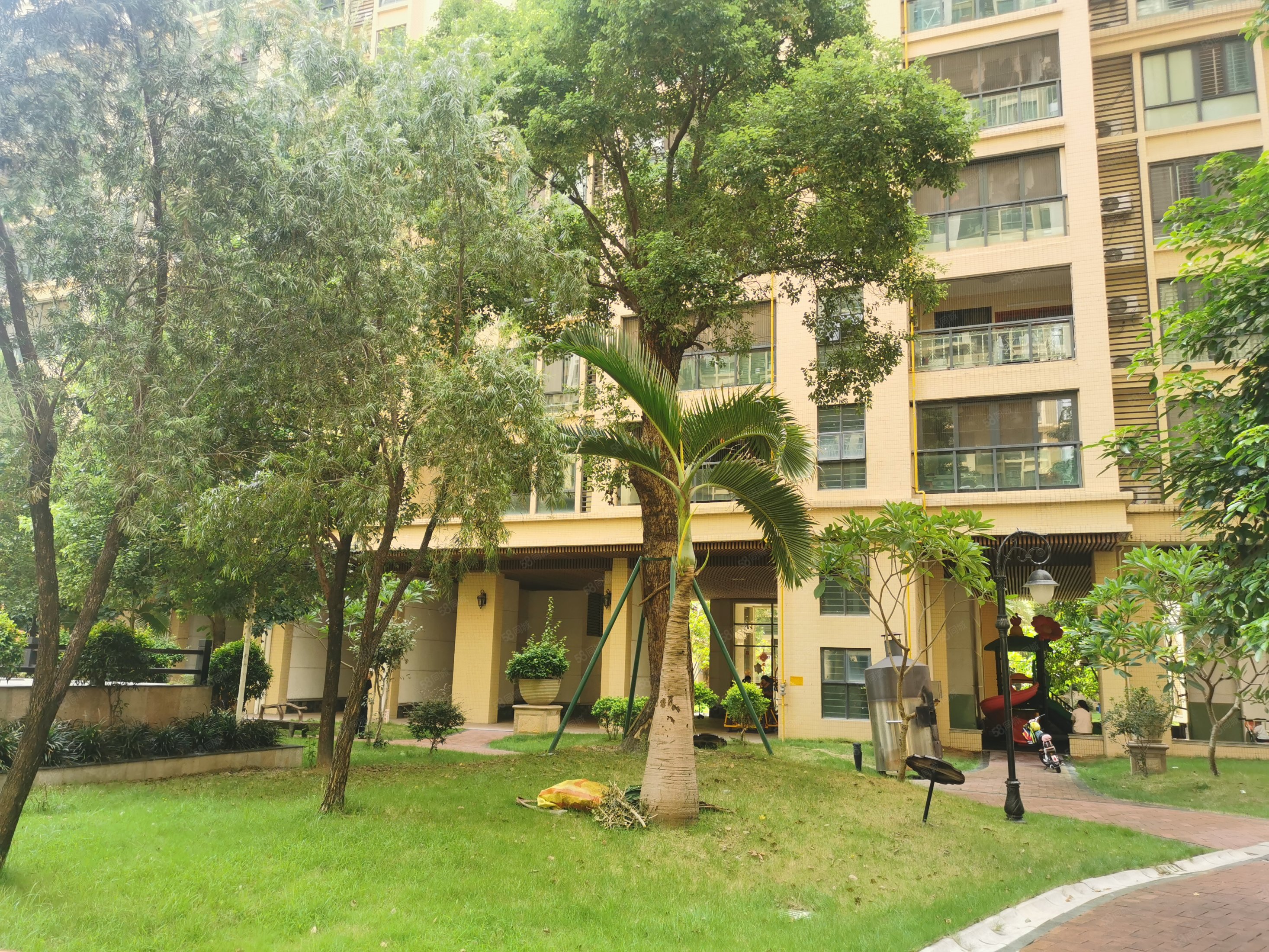 熙岸尚城3室2厅2卫127㎡南北93万