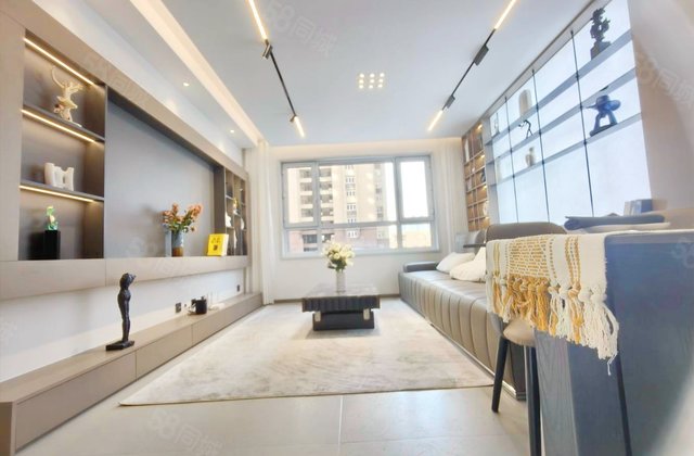 万龙国际城三期2室2厅85.61㎡47.8万二手房图片