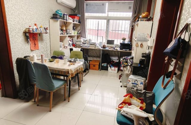 文轩八中,环保局家属院,物价局,龙山北区,卫生间有窗户