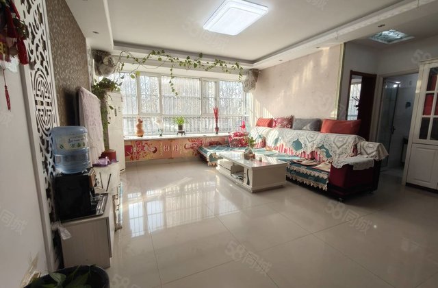 月亮湾D区135平109万！2个卫生间带窗户！颐馨园！绿城