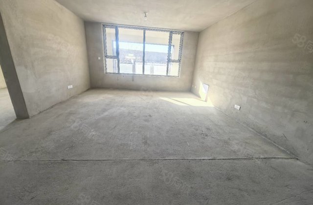 凤凰山云麓3室2厅133.77㎡88.8万二手房图片