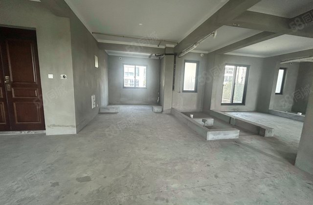 景瑞御江山4室2厅137.02㎡285万二手房图片