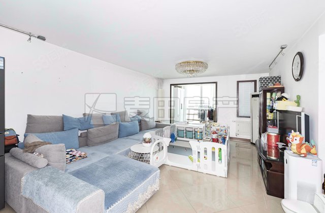 世纪新景园3室2厅174㎡1600万二手房图片