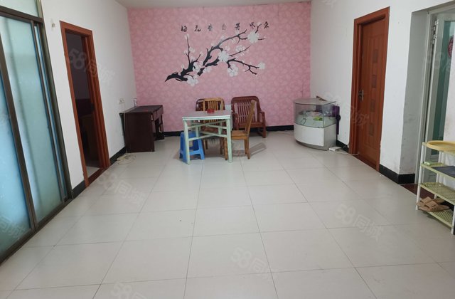 蔡厝墘小区3室2厅104㎡45.7万二手房图片