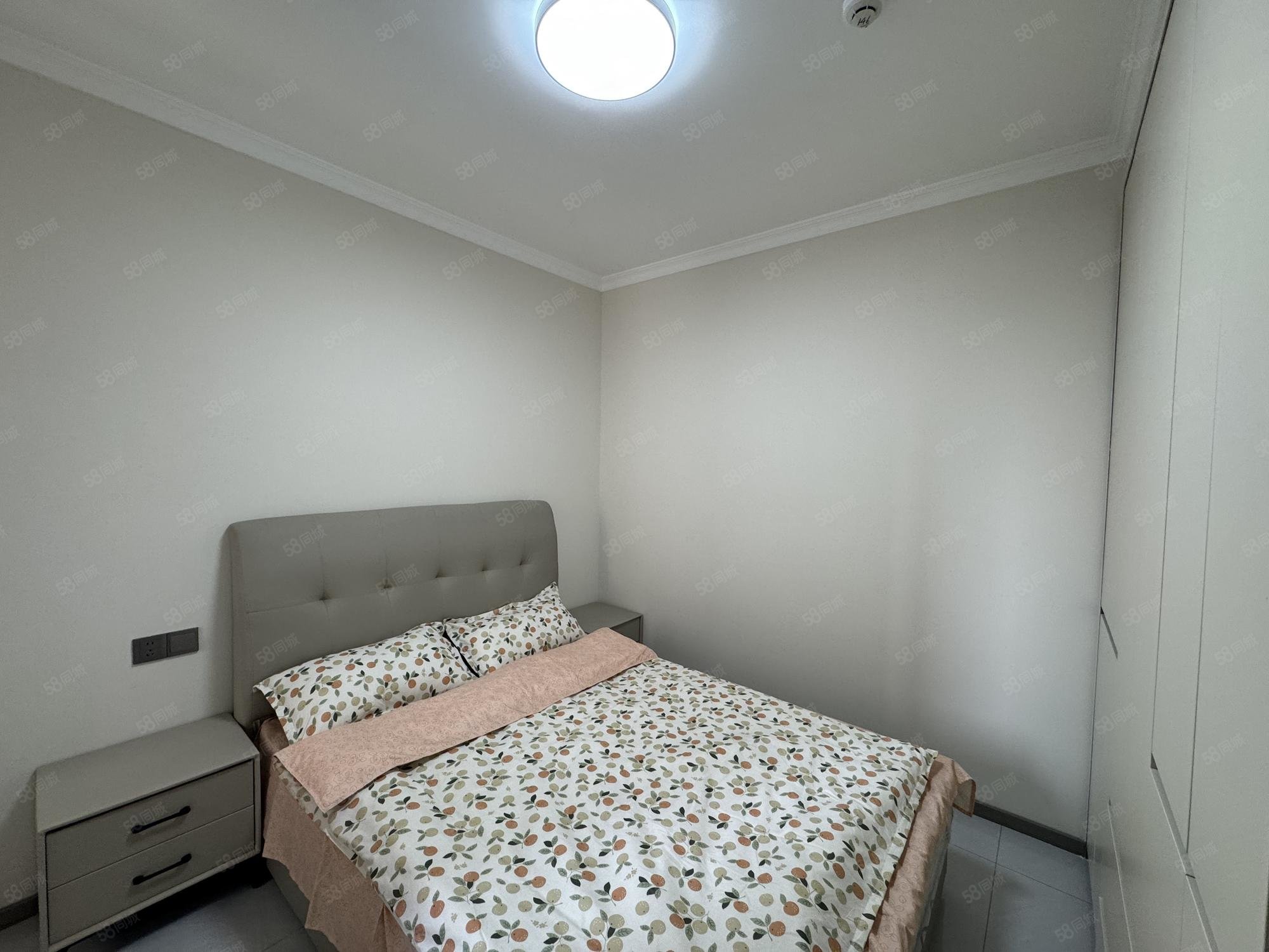 新苑名府3室2厅1卫102.76㎡南北49.8万