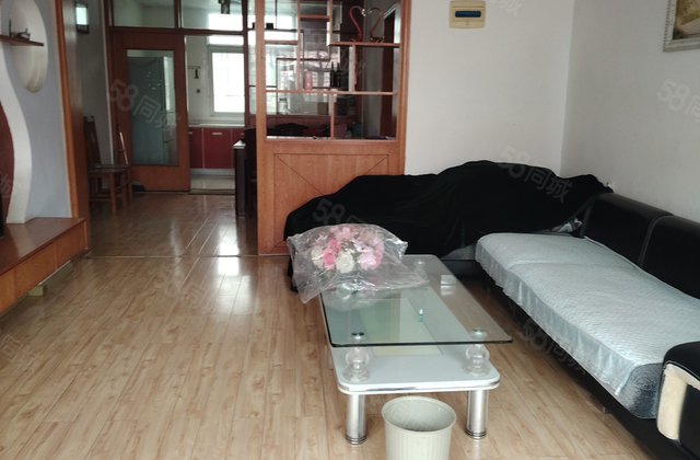 宏景小区3室2厅118㎡13.5万二手房图片