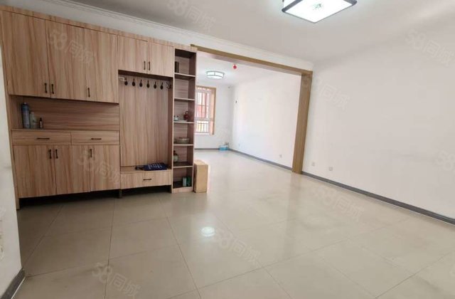 光明七中 三楼 出行方便  刚需客户可做三室