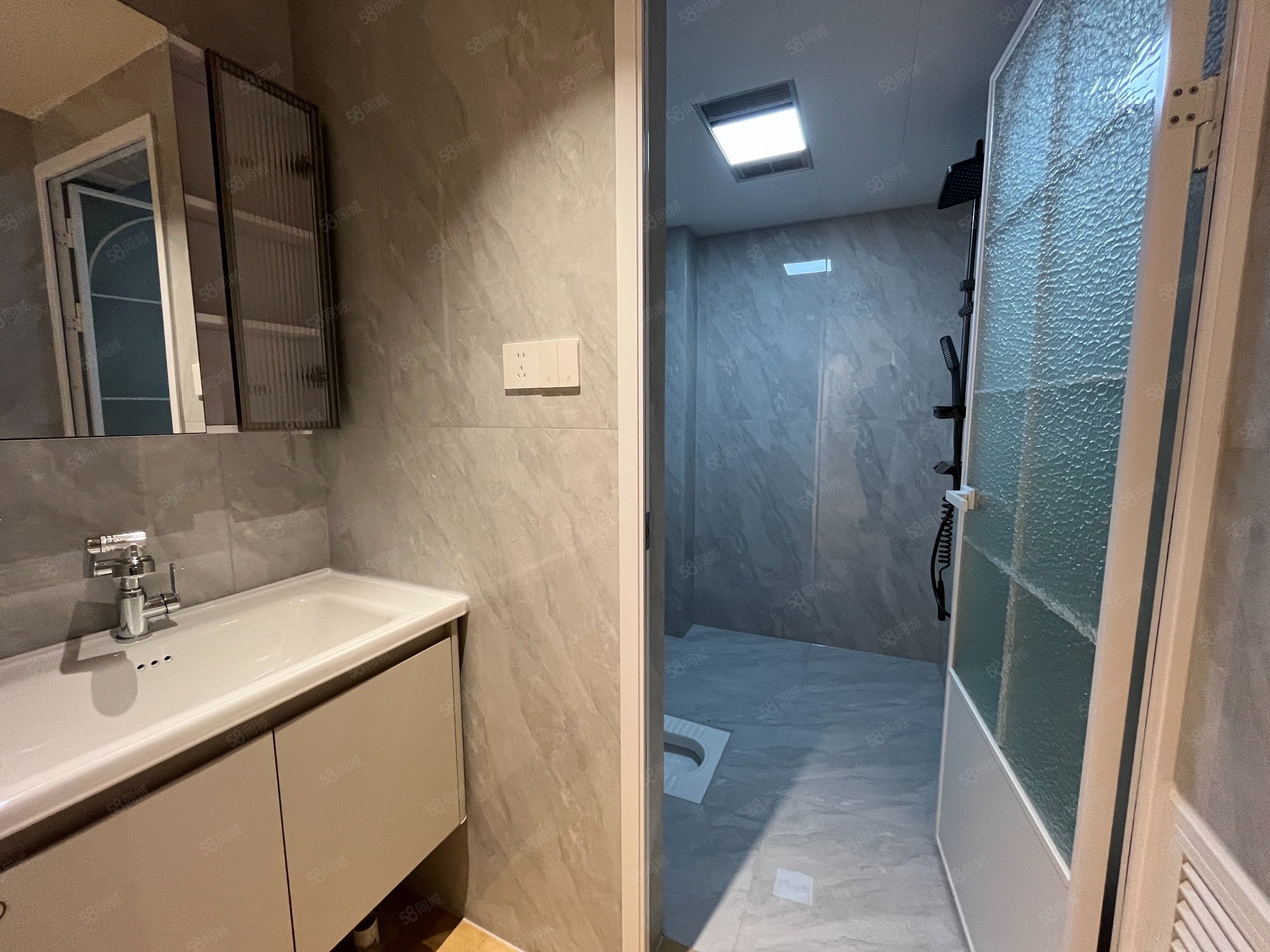 万秀城二期3室2厅1卫102㎡南北76万