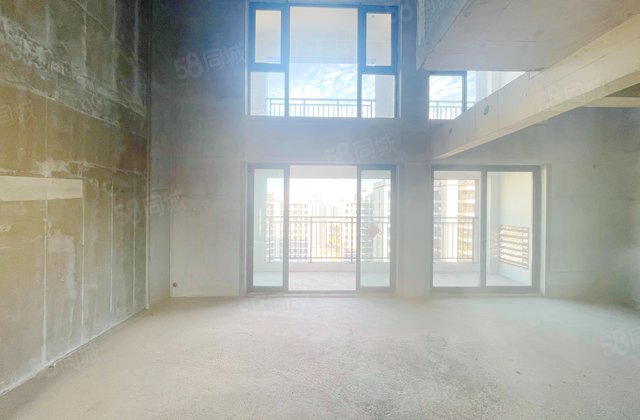 越秀湘江星汇城(二期)5室2厅142.85㎡125万二手房图片