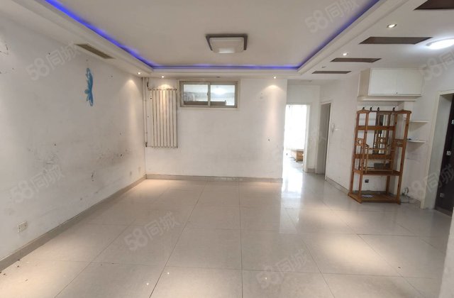 振兴路 七中大三室急售  馨苑小区二期 步梯中层 好停车