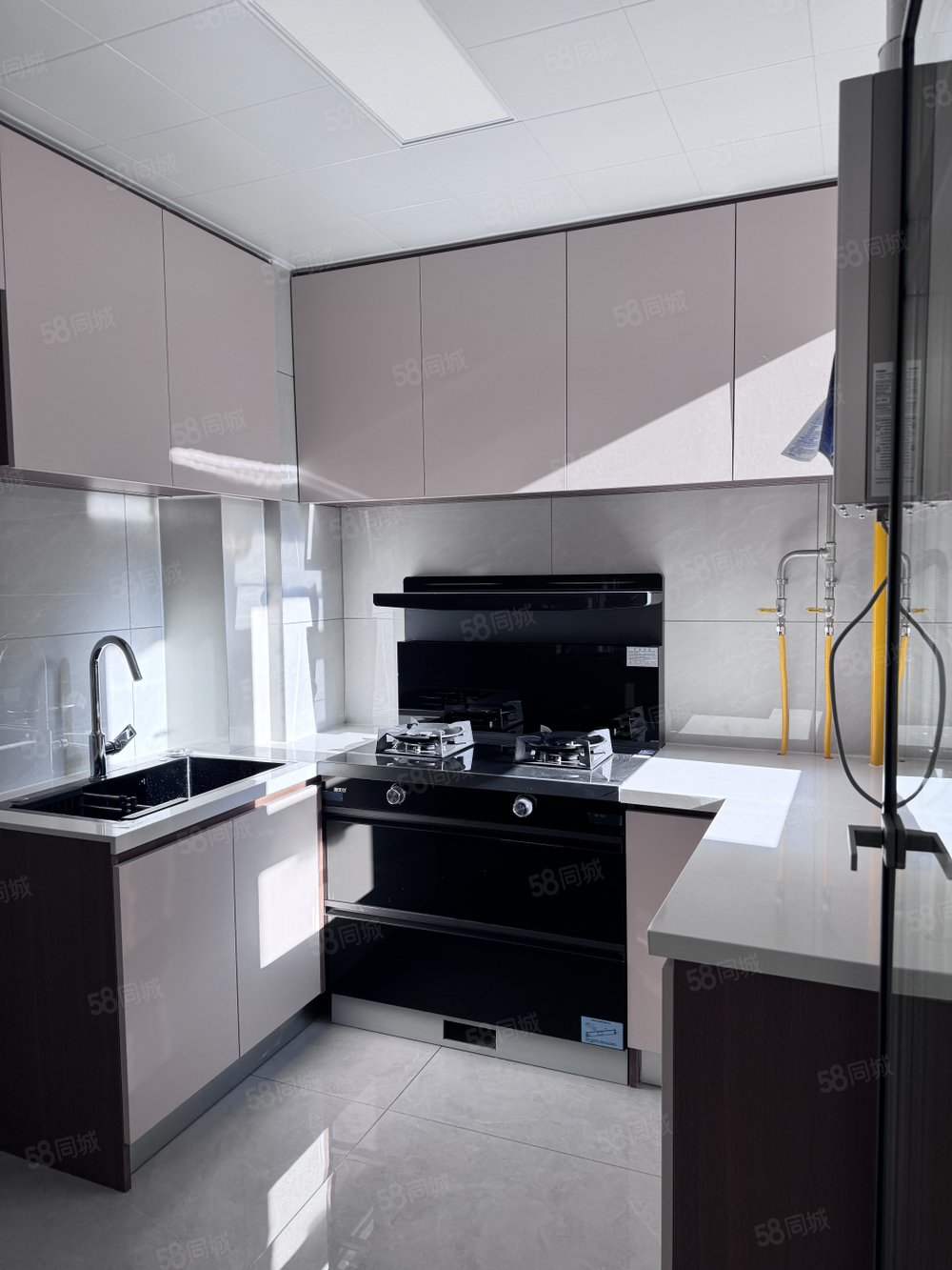 青湖铭城2室2厅1卫80㎡南北30万