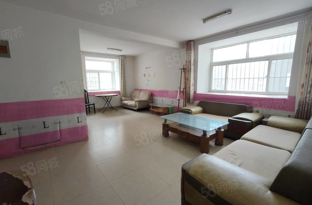 湖边，城市主人观澜一品，实验文轩集团望湖地暖三室东边户一楼