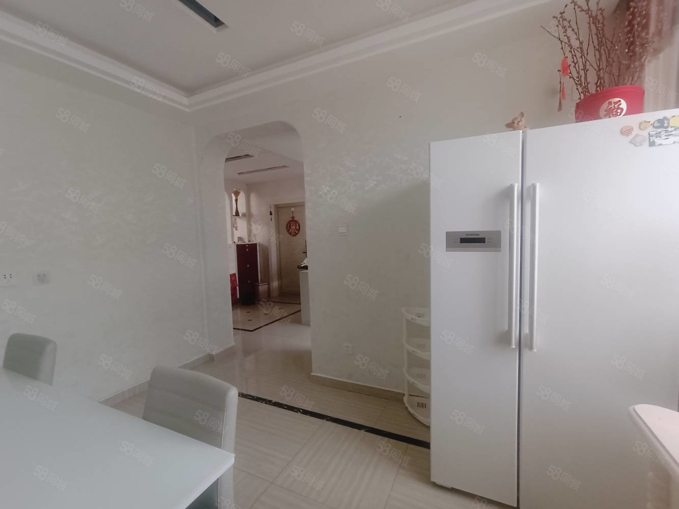 和谐小区3室2厅2卫201㎡南北95万