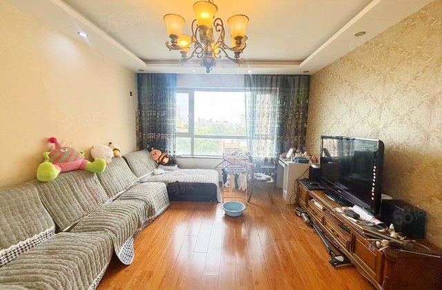 剑桥园(东区)3室2厅109㎡74.8万二手房图片