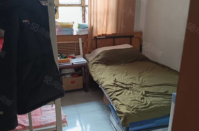 奔二小区3室2厅75㎡28万二手房图片