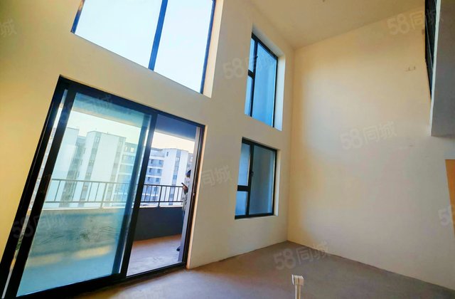 华侨城天鹅堡5室2厅187.47㎡169万二手房图片