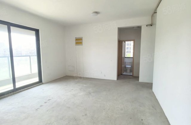 龙禧小区二期4室2厅139㎡178万二手房图片