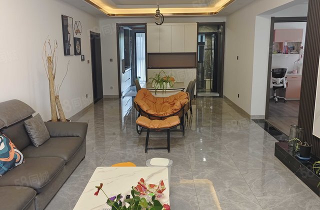 仨兴新悦府4室2厅145.06㎡86万二手房图片