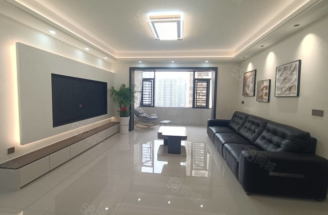 金湖城A区3室2厅129㎡55.8万二手房图片